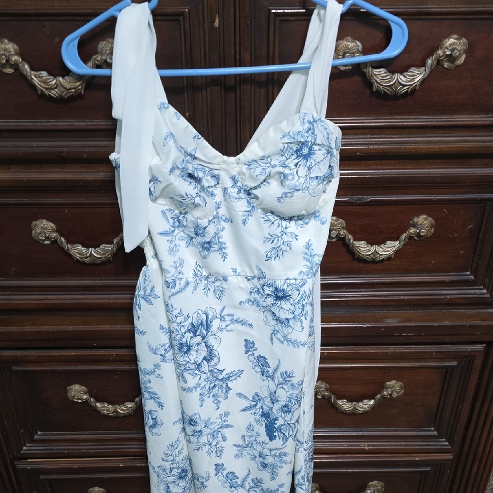 SHEIN White and Blue Floral Dress
